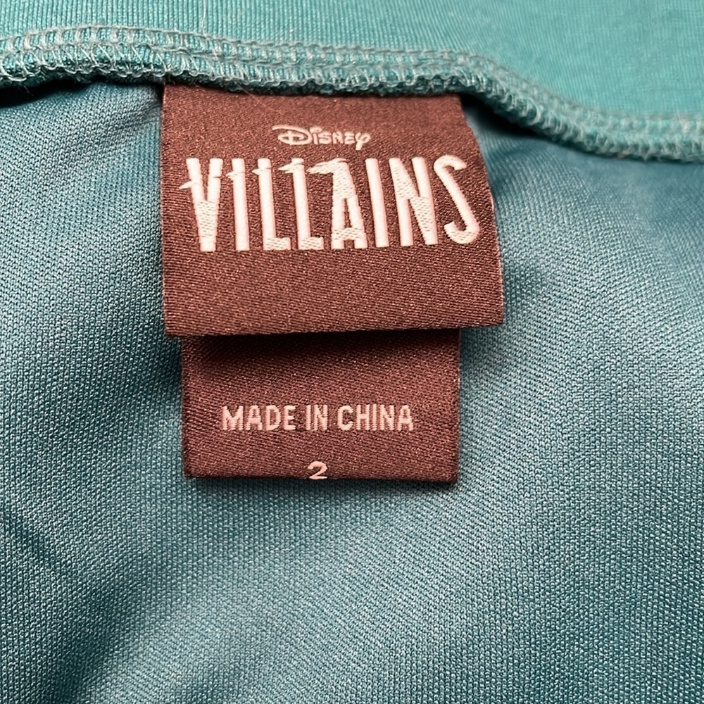 TORRID Disney Villains Poison Apple Tulle Skirt - Picture 6 of 8